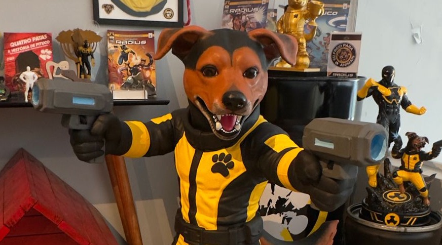 The life-size statue of Pituco